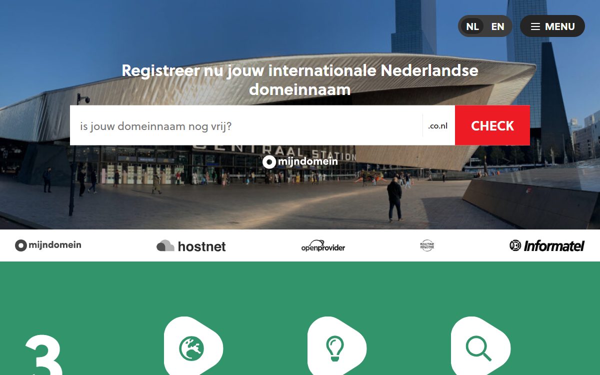Homepage van de CO.NL-operator met de tekst: registreer nu jouw internationale Nederlandse domeinnaam, en een zoekveld voor .co.nl
